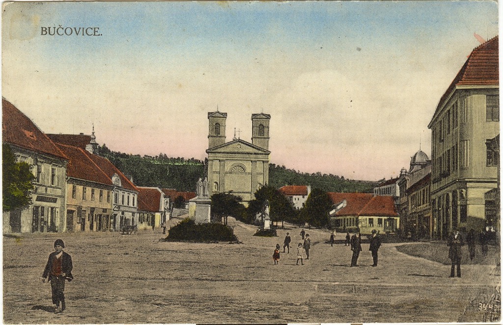 Náměstí 15a.jpg